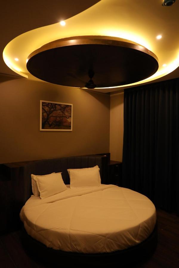 Hotel Nest Бхудж Экстерьер фото